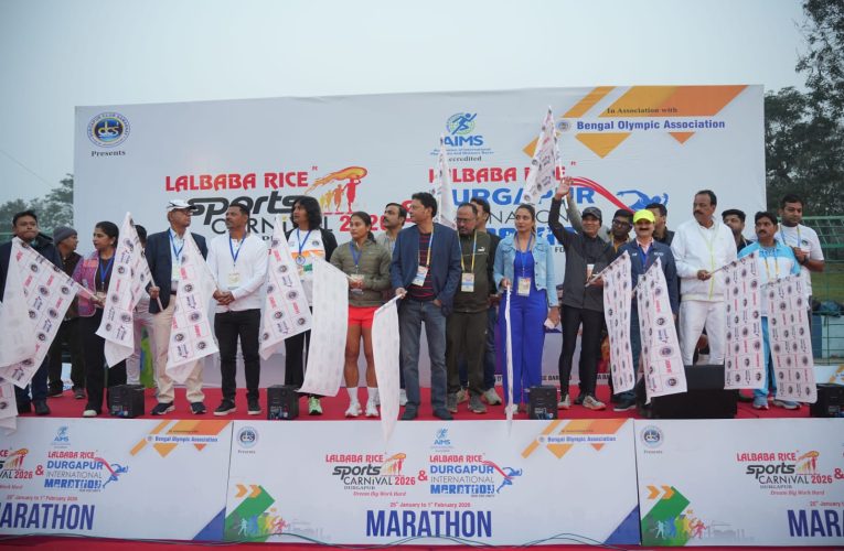 প্রথম দুর্গাপুর আন্তর্জাতিক ম্যারাথনে ৩,০০০ দৌড়বিদের অংশগ্রহণ, তৈরি হল নতুন ইতিহাস