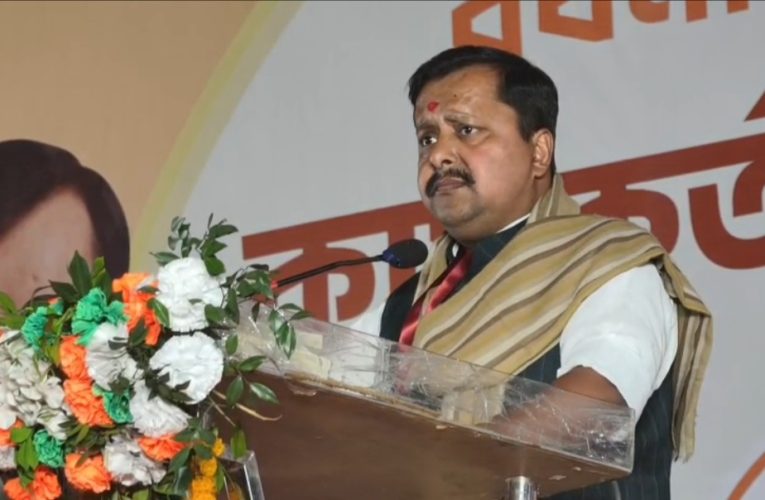 দুর্গাপুরে বিজেপির কার্যকর্তা সম্মেলন: শিল্প, নিরাপত্তা ও প্রশাসন ইস্যুতে তৃণমূলকে তোপ নীতিন নবীনের