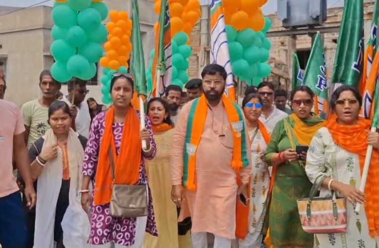 দুয়ারে লক্ষণ, শিল্পনগরীর ‘ক্ষতে’ শাণ দিচ্ছে পদ্ম